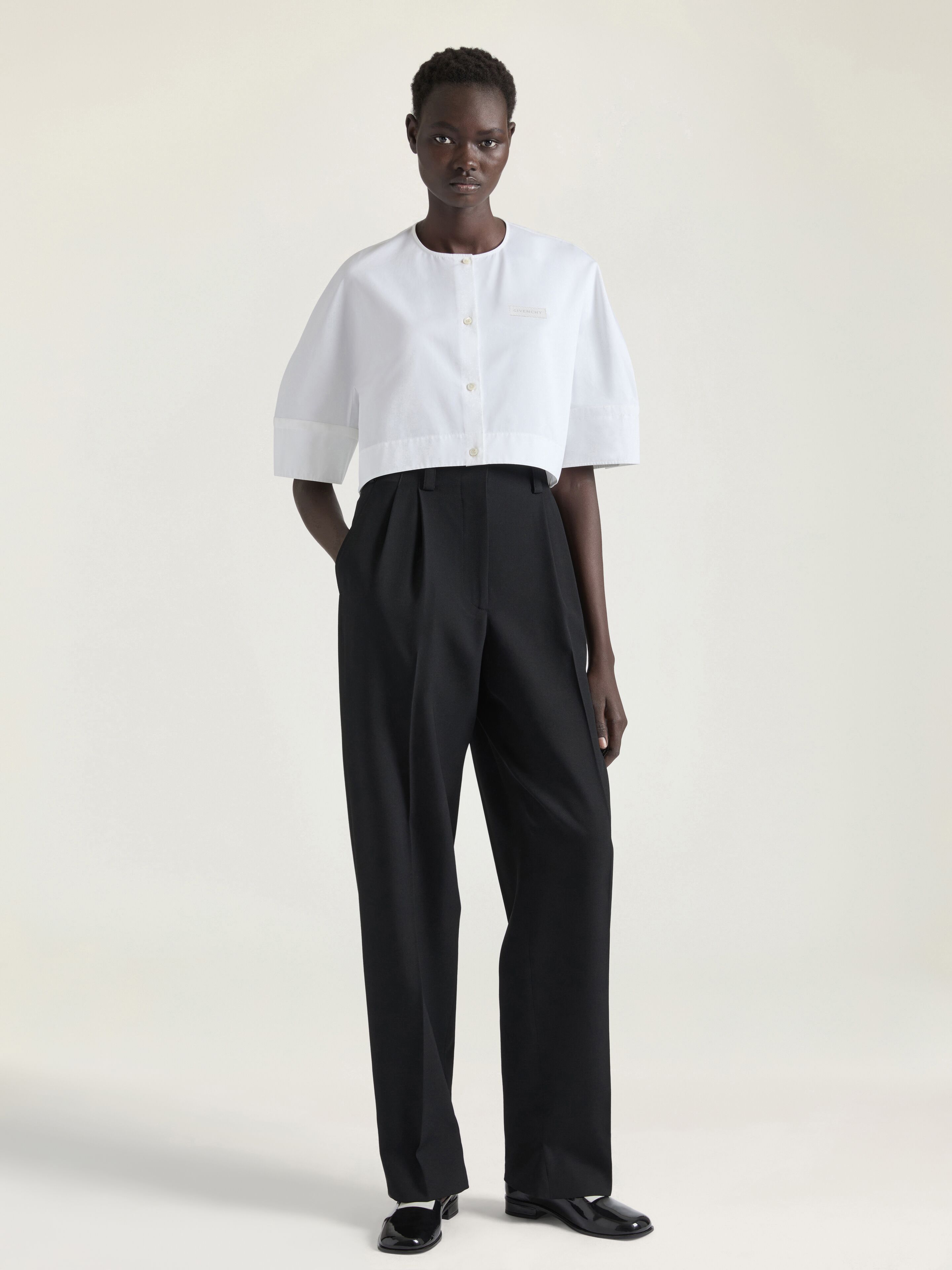 Camicia cropped in popeline con gros-grain